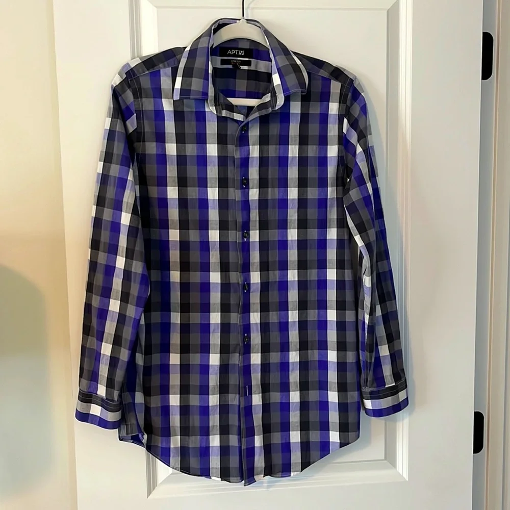 blue and white checkered men's dress shirt Slim Fit Blue/Navy Micro Check Non-Iron Men's Dress Shirt – Wilkes & Riley,  LLC